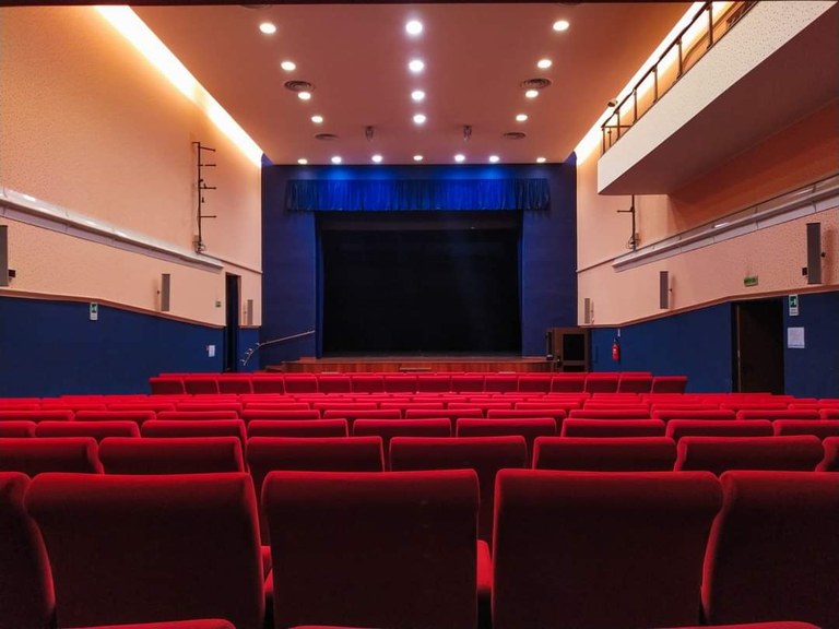 Teatro Comunale Lucio Dalla - Manfredonia