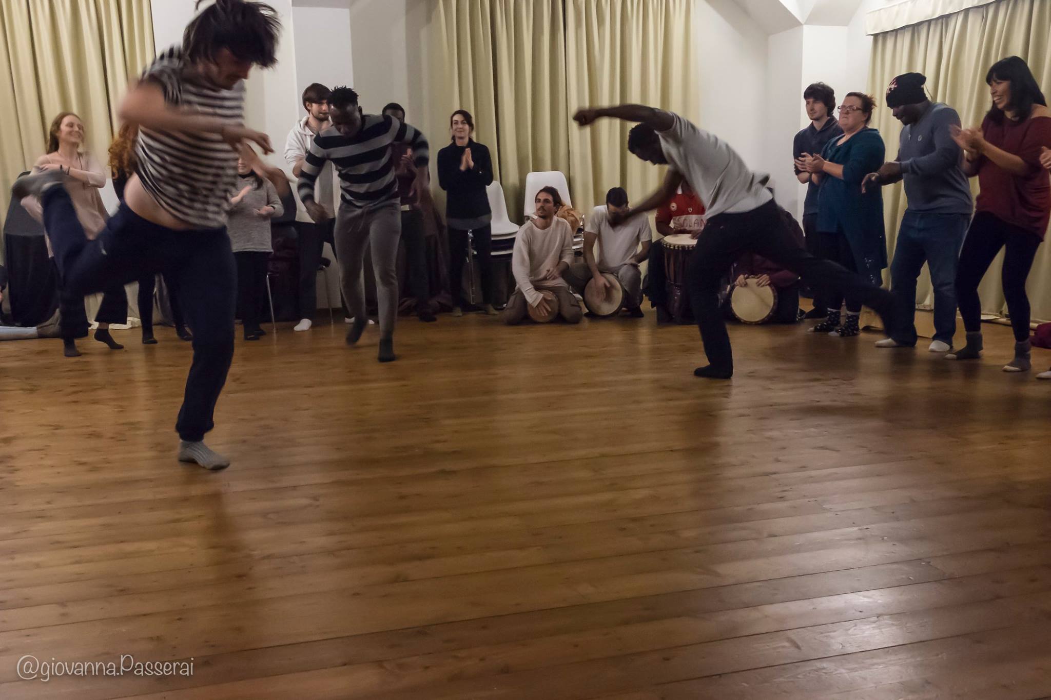 Attraversamento Policardia Teatro - foto di Giovanna Passerai